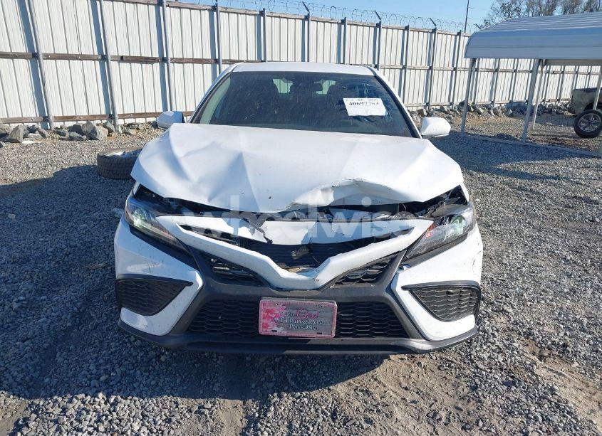 Photo 6 of 2024 Toyota Camry SE (VIN 4T1G11AK8RU888841)