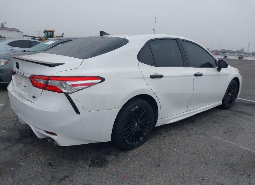 Photo 14 of 2020 Toyota Camry SE NIGHTSHADE EDITION (VIN 4T1G11AK9LU331458)