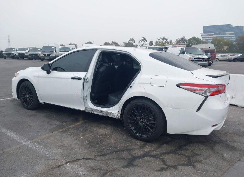 Photo 15 of 2020 Toyota Camry SE NIGHTSHADE EDITION (VIN 4T1G11AK9LU331458)