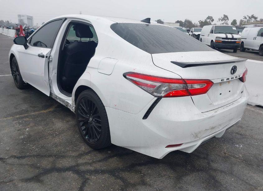 Photo 3 of 2020 Toyota Camry SE NIGHTSHADE EDITION (VIN 4T1G11AK9LU331458)