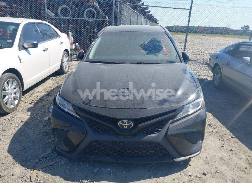Photo 12 of 2020 Toyota Camry SE NIGHTSHADE EDITION (VIN 4T1G11AK9LU395452)