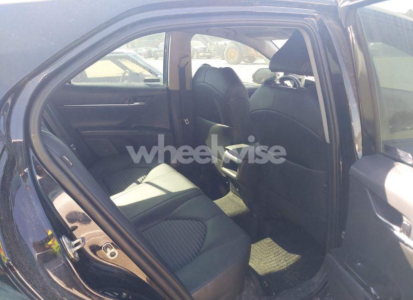 Photo 8 of 2020 Toyota Camry SE NIGHTSHADE EDITION (VIN 4T1G11AK9LU395452)