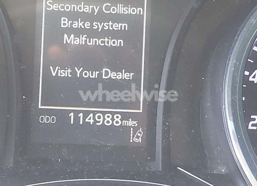 Photo 15 of 2020 Toyota Camry SE (VIN 4T1G11AK9LU939657)