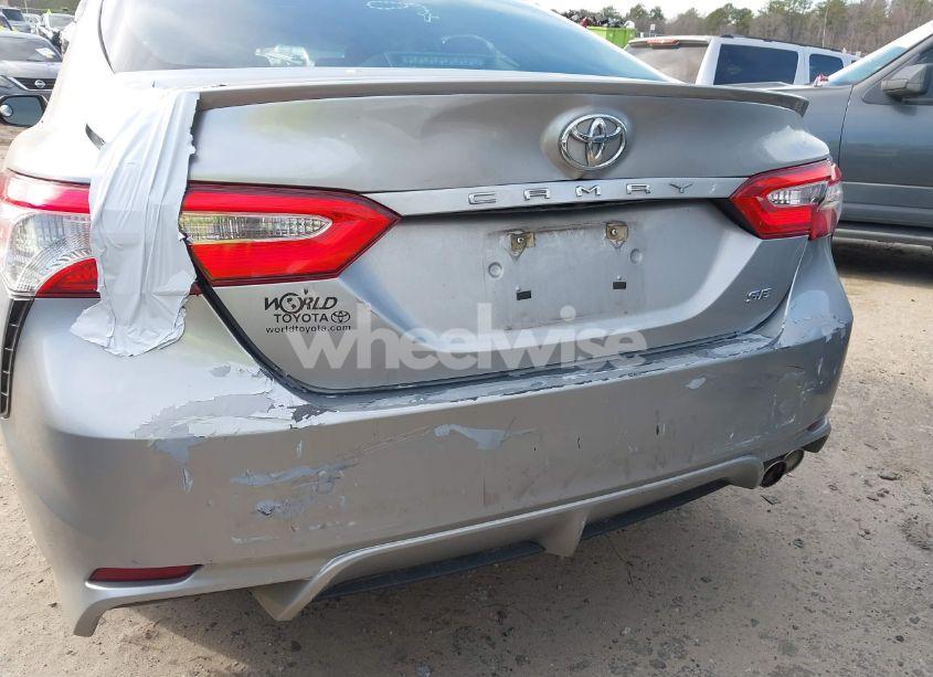 Photo 18 of 2020 Toyota Camry SE (VIN 4T1G11AK9LU939657)