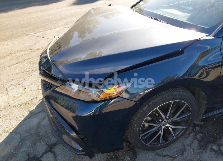 Photo 19 of 2021 Toyota Camry SE (VIN 4T1G11AK9MU407293)