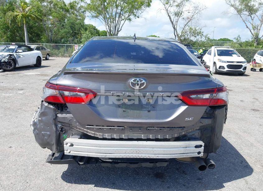 Photo 17 of 2021 Toyota Camry SE (VIN 4T1G11AK9MU412266)