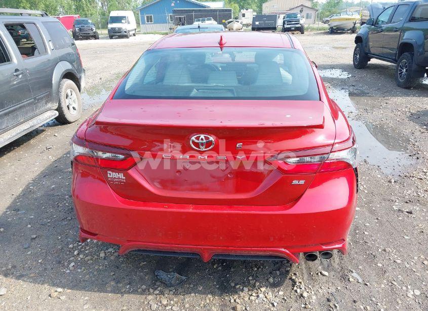 Photo 16 of 2021 Toyota Camry SE (VIN 4T1G11AK9MU438138)