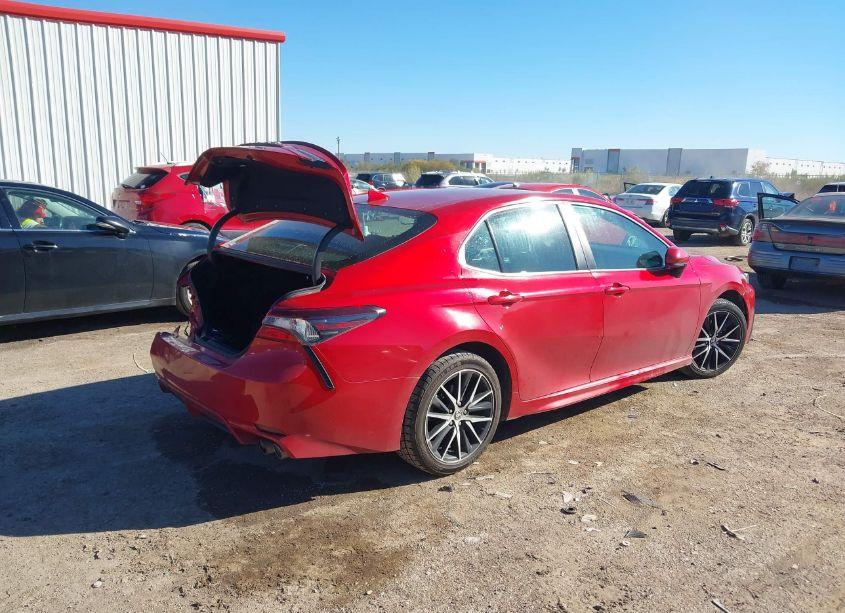 Photo 4 of 2021 Toyota Camry SE (VIN 4T1G11AK9MU454971)