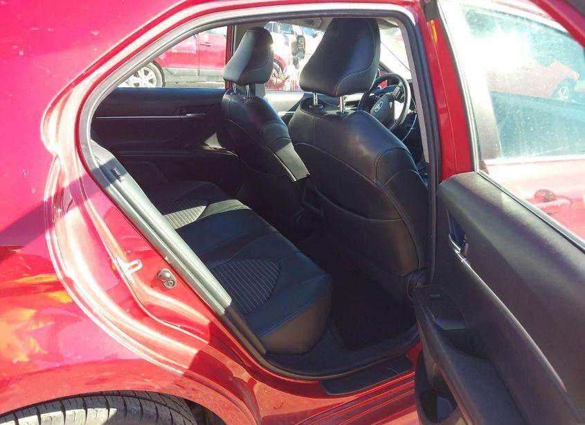 Photo 8 of 2021 Toyota Camry SE (VIN 4T1G11AK9MU454971)