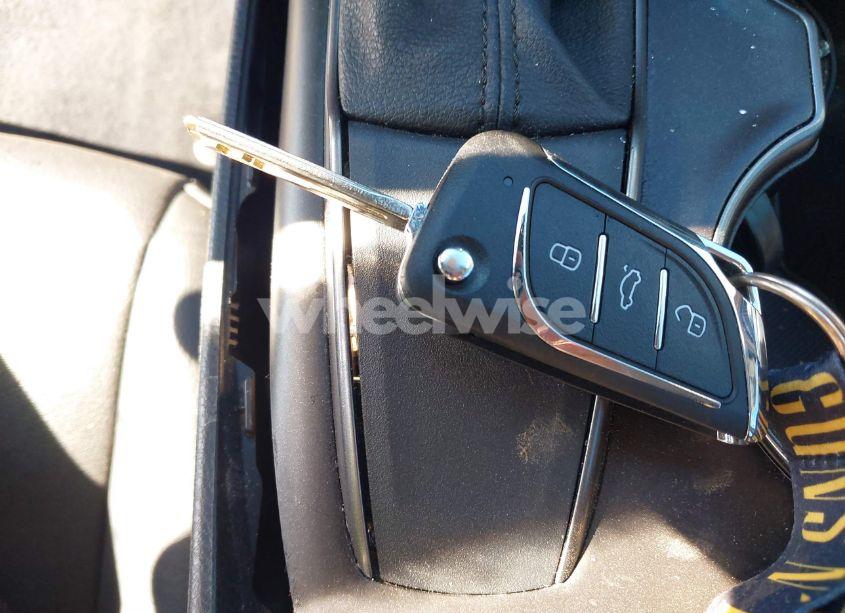 Photo 11 of 2021 Toyota Camry SE (VIN 4T1G11AK9MU461063)