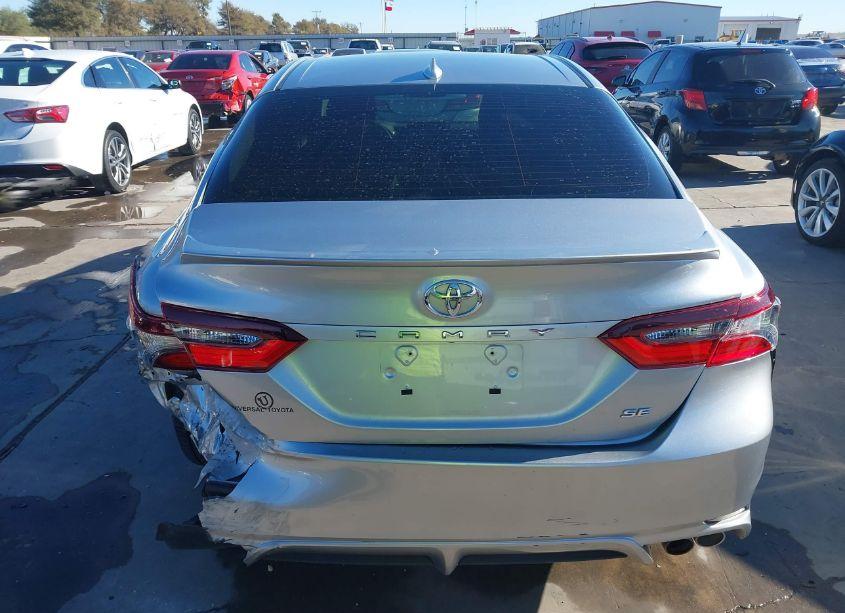 Photo 16 of 2021 Toyota Camry SE (VIN 4T1G11AK9MU529264)