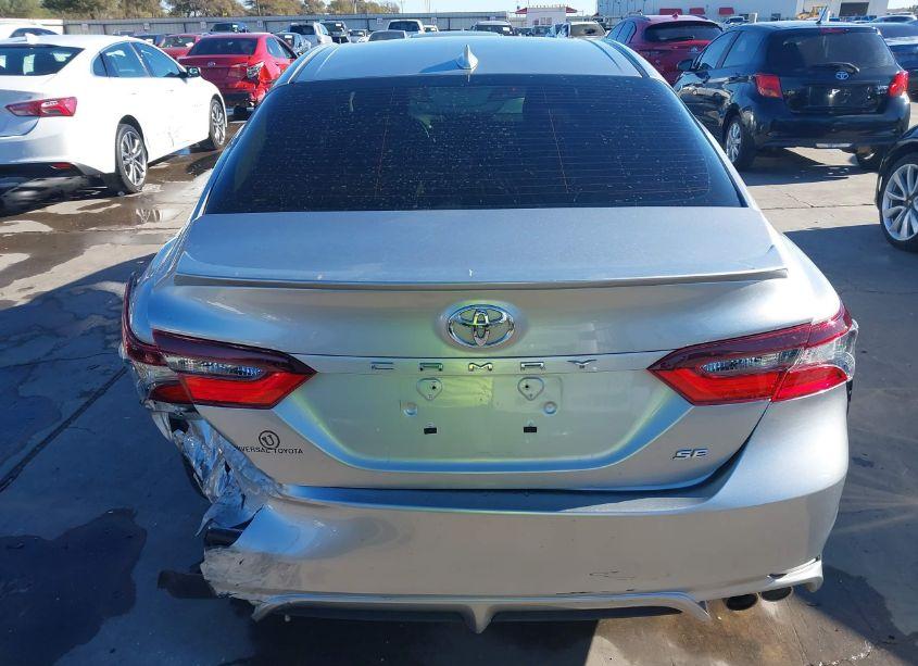 Photo 17 of 2021 Toyota Camry SE (VIN 4T1G11AK9MU529264)