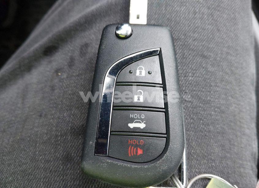 Photo 11 of 2021 Toyota Camry SE (VIN 4T1G11AK9MU553192)