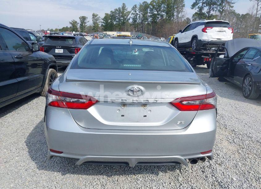 Photo 16 of 2021 Toyota Camry SE (VIN 4T1G11AK9MU553645)