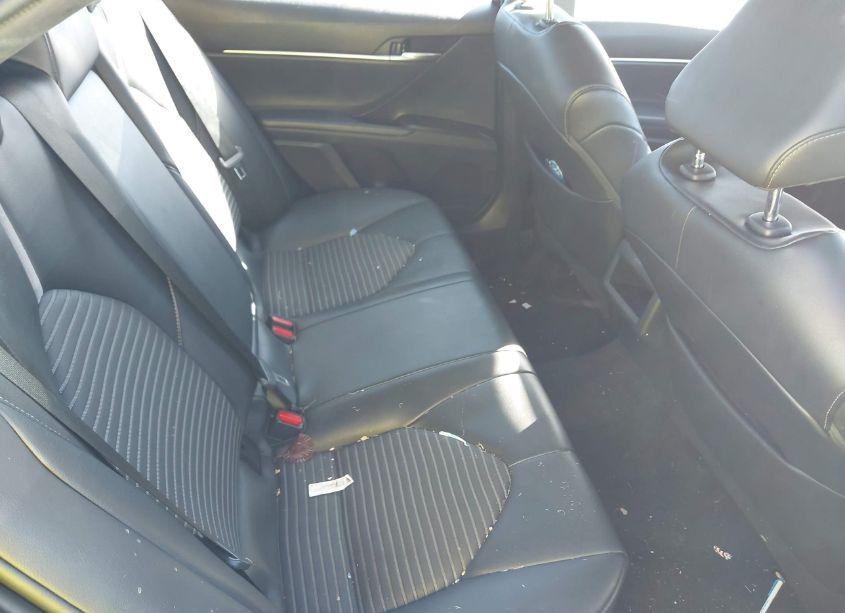Photo 8 of 2021 Toyota Camry SE (VIN 4T1G11AK9MU560997)