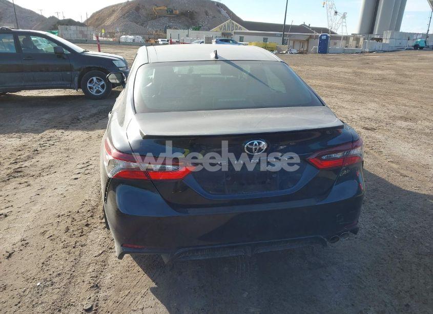 Photo 16 of 2021 Toyota Camry SE (VIN 4T1G11AK9MU595524)