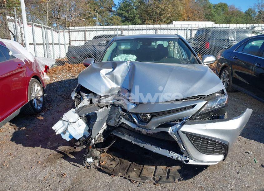 Photo 12 of 2021 Toyota Camry SE (VIN 4T1G11AK9MU597533)