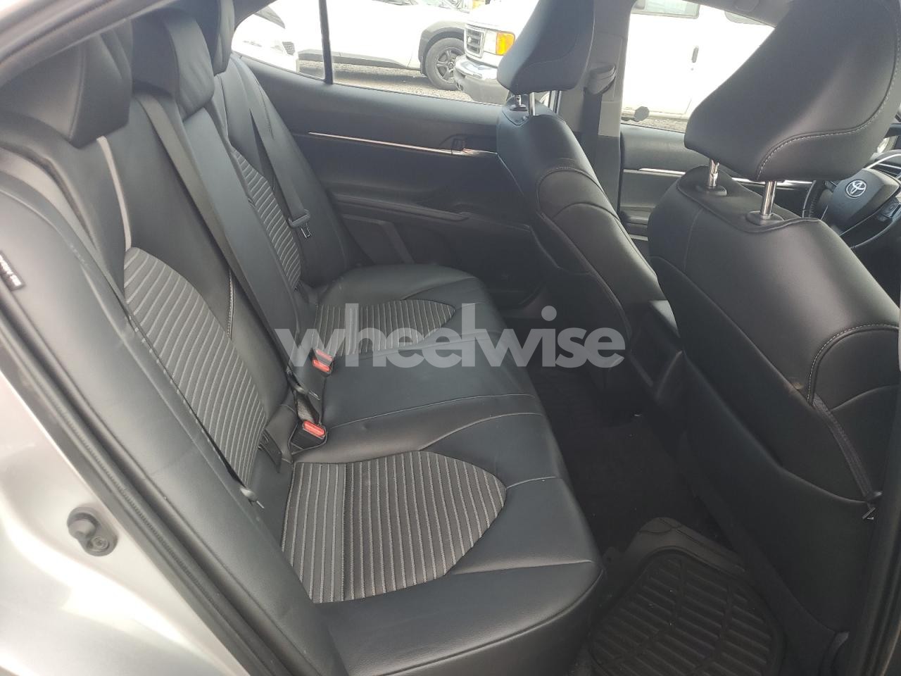 Photo 10 of 2021 TOYOTA CAMRY SE (VIN 4T1G11AK9MU604125)