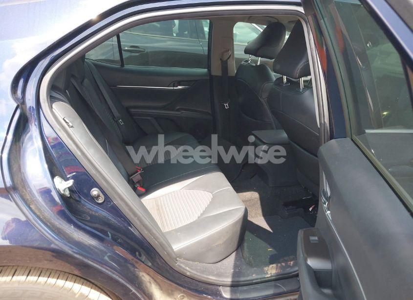 Photo 8 of 2021 Toyota Camry SE (VIN 4T1G11AK9MU613424)