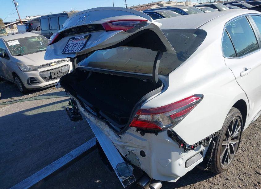 Photo 6 of 2022 Toyota Camry SE (VIN 4T1G11AK9NU021894)