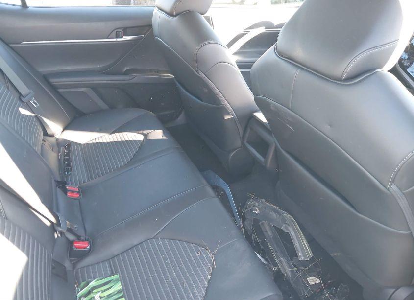 Photo 8 of 2022 Toyota Camry SE (VIN 4T1G11AK9NU021894)