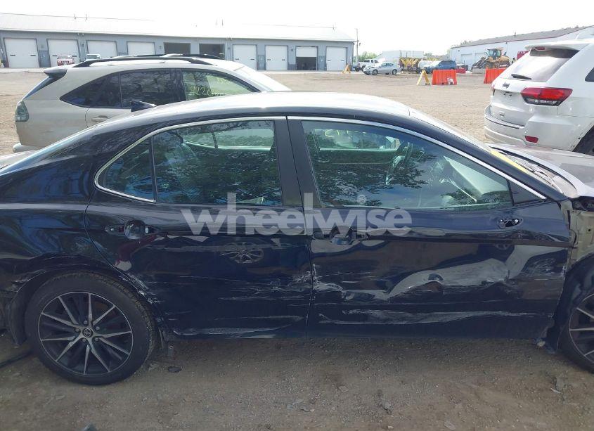 Photo 13 of 2022 Toyota Camry SE (VIN 4T1G11AK9NU622206)