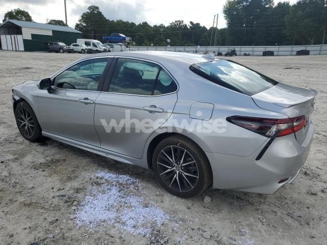 2022 TOYOTA CAMRY SE (VIN 4T1G11AK9NU711810) main photo