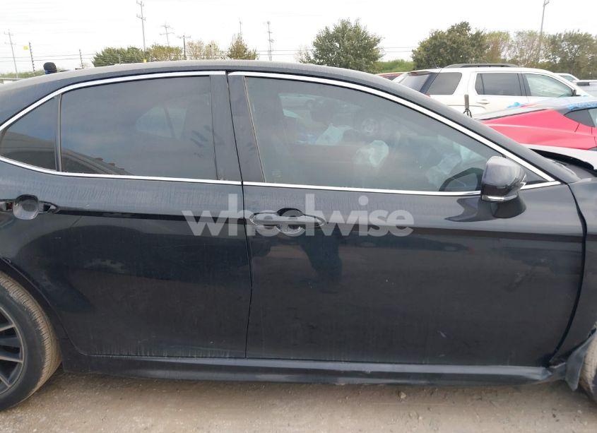 Photo 12 of 2022 Toyota Camry SE (VIN 4T1G11AK9NU716053)