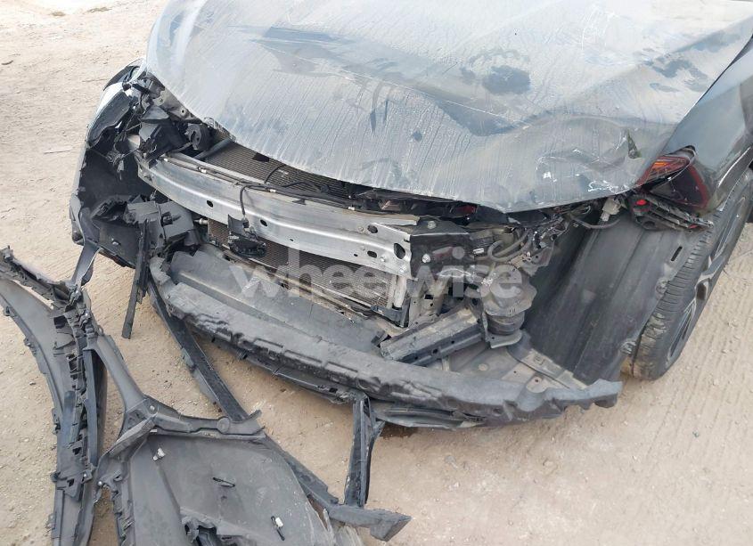 Photo 6 of 2022 Toyota Camry SE (VIN 4T1G11AK9NU716053)