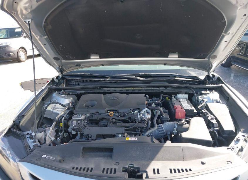 Photo 10 of 2022 Toyota Camry SE (VIN 4T1G11AK9NU717526)