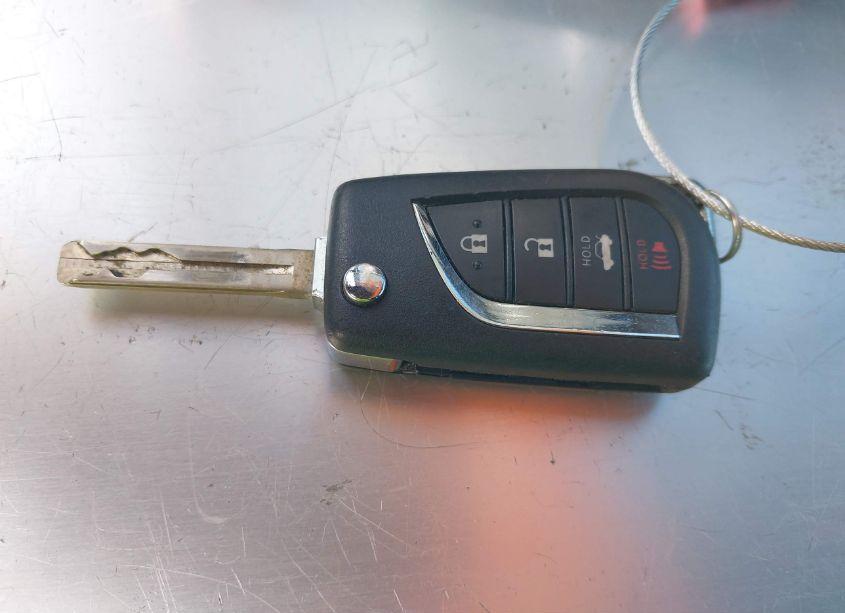 Photo 11 of 2022 Toyota Camry SE (VIN 4T1G11AK9NU717526)