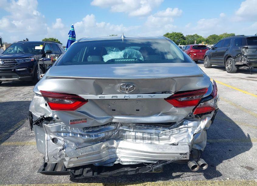 Photo 17 of 2022 Toyota Camry SE (VIN 4T1G11AK9NU717526)