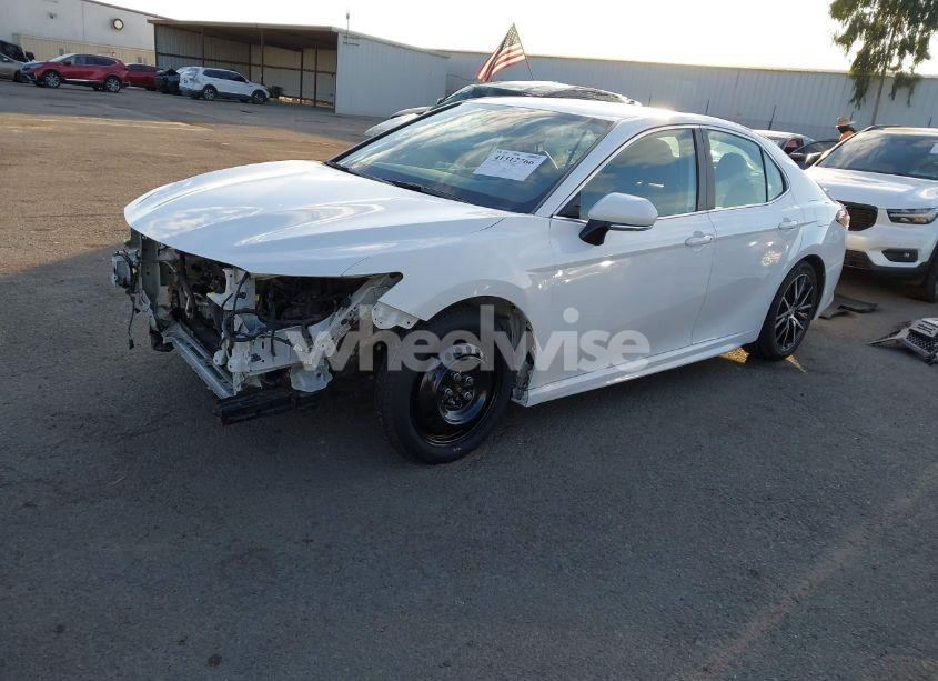 Photo 2 of 2023 Toyota Camry SE (VIN 4T1G11AK9PU083489)