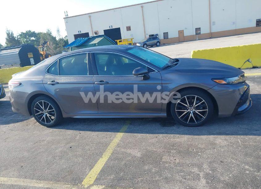 Photo 13 of 2023 Toyota Camry SE (VIN 4T1G11AK9PU090894)