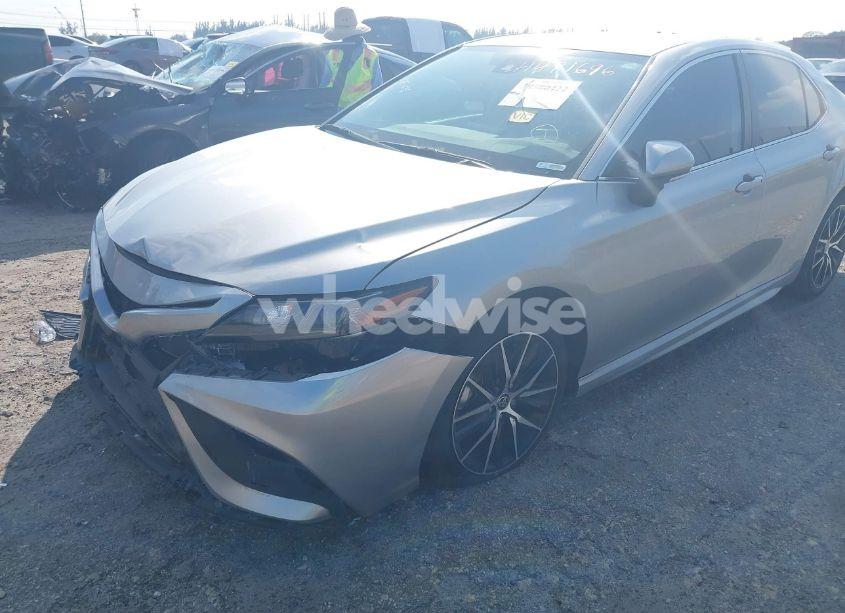 Photo 20 of 2023 Toyota Camry SE (VIN 4T1G11AK9PU766082)