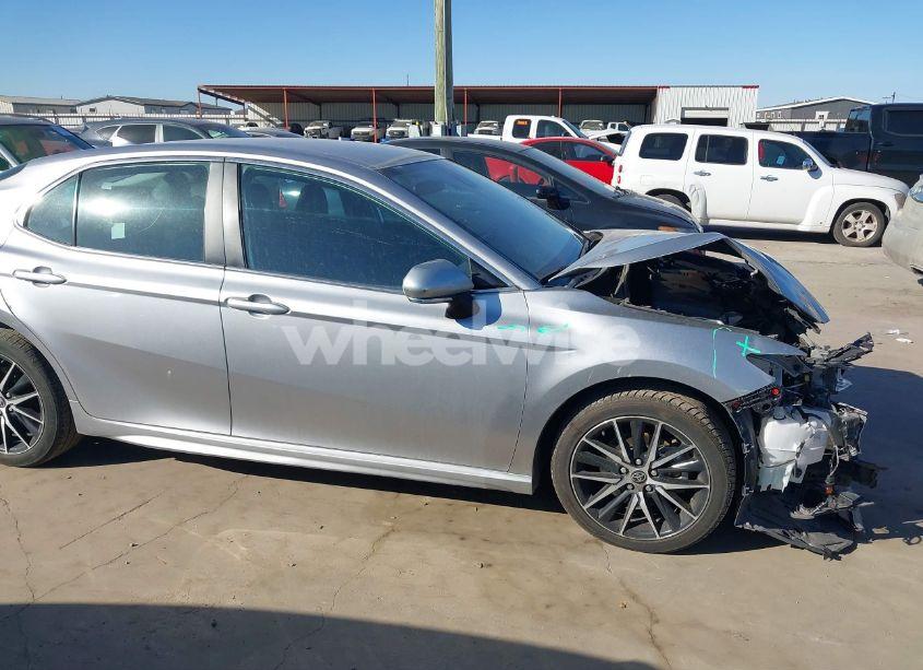 Photo 14 of 2023 Toyota Camry SE (VIN 4T1G11AK9PU771279)