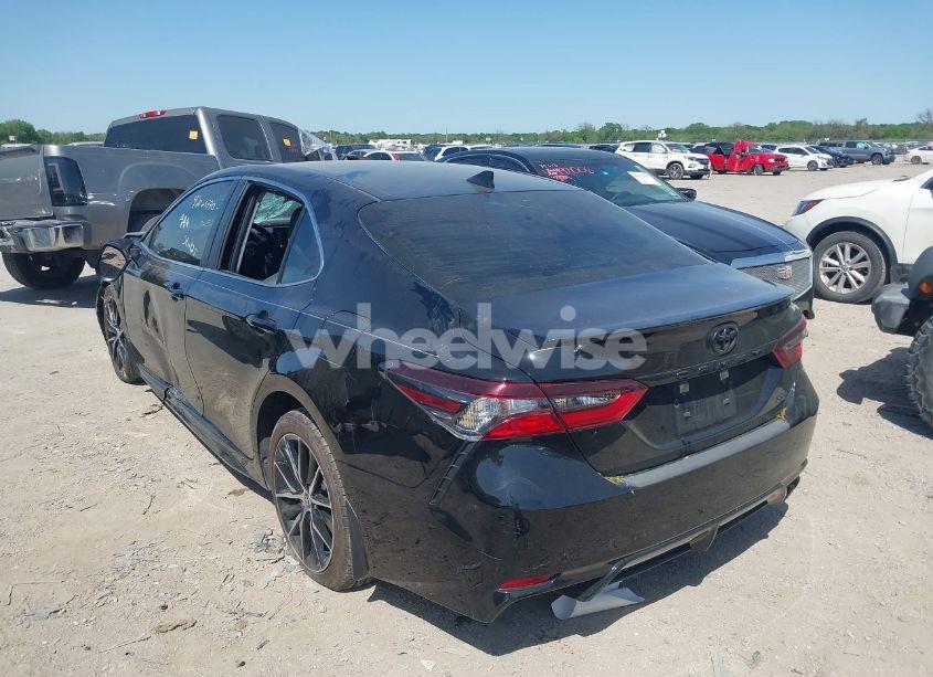 Photo 3 of 2023 Toyota Camry SE (VIN 4T1G11AK9PU785442)