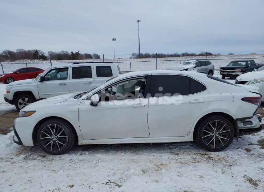 Photo 15 of 2023 Toyota Camry SE (VIN 4T1G11AK9PU805558)