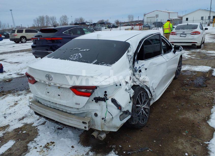 Photo 4 of 2023 Toyota Camry SE (VIN 4T1G11AK9PU805558)