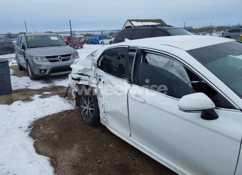 Photo 6 of 2023 Toyota Camry SE (VIN 4T1G11AK9PU805558)