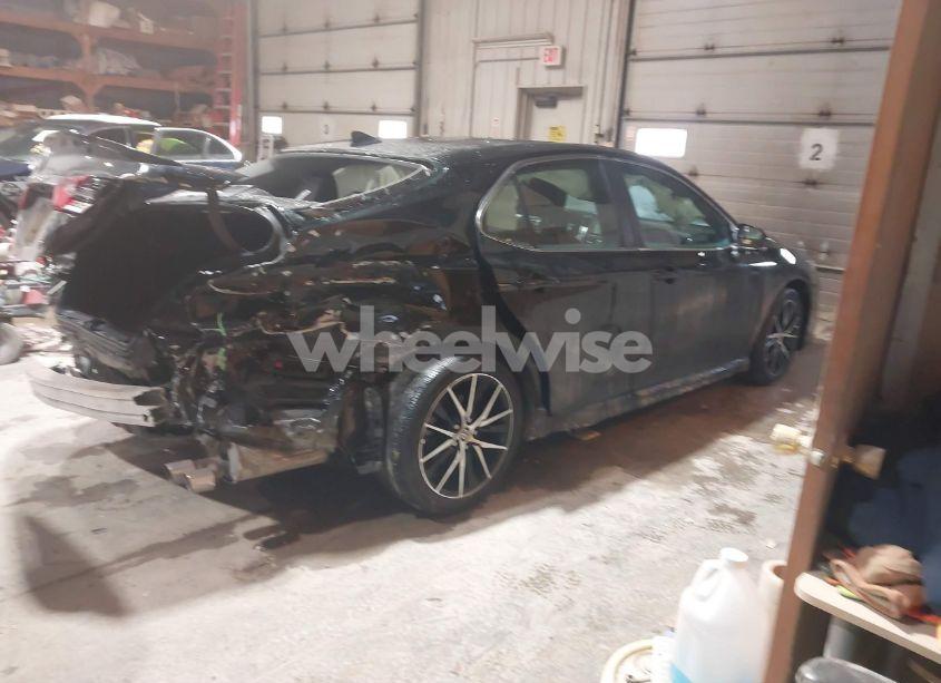 Photo 4 of 2023 Toyota Camry SE (VIN 4T1G11AK9PU816432)