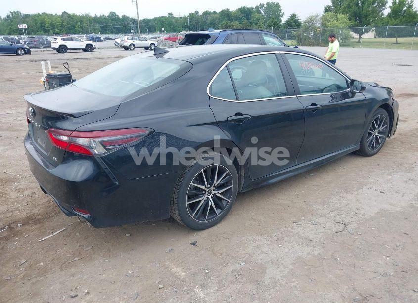 Photo 4 of 2023 Toyota Camry SE (VIN 4T1G11AK9PU838642)
