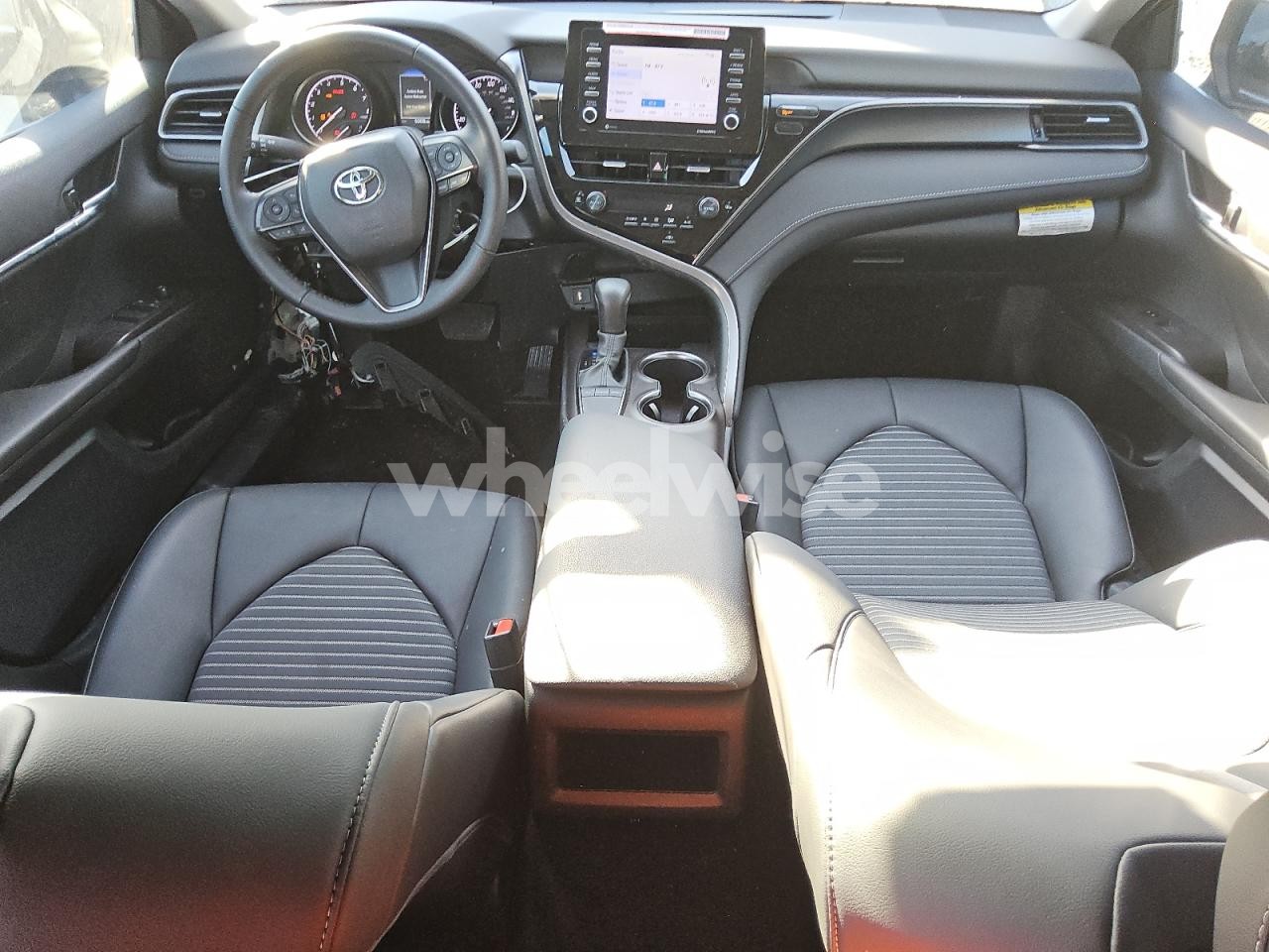 Photo 8 of 2024 TOYOTA CAMRY SE NIGHT SHADE (VIN 4T1G11AK9RU246693)