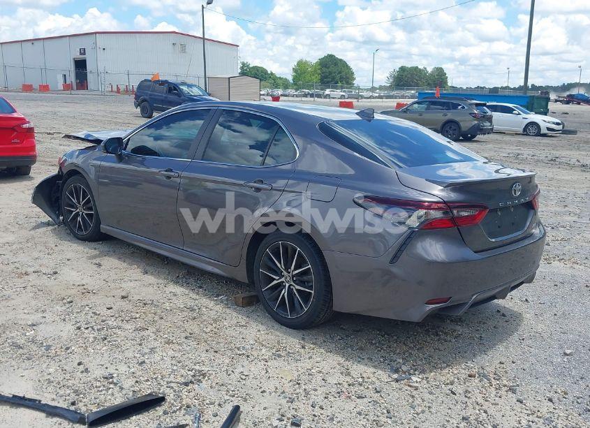 Photo 3 of 2024 Toyota Camry SE (VIN 4T1G11AK9RU849904)