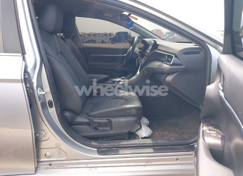 Photo 5 of 2024 Toyota Camry SE (VIN 4T1G11AK9RU883163)