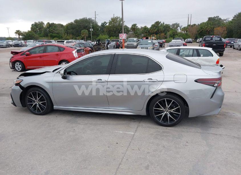 Photo 14 of 2024 Toyota Camry SE (VIN 4T1G11AK9RU883910)