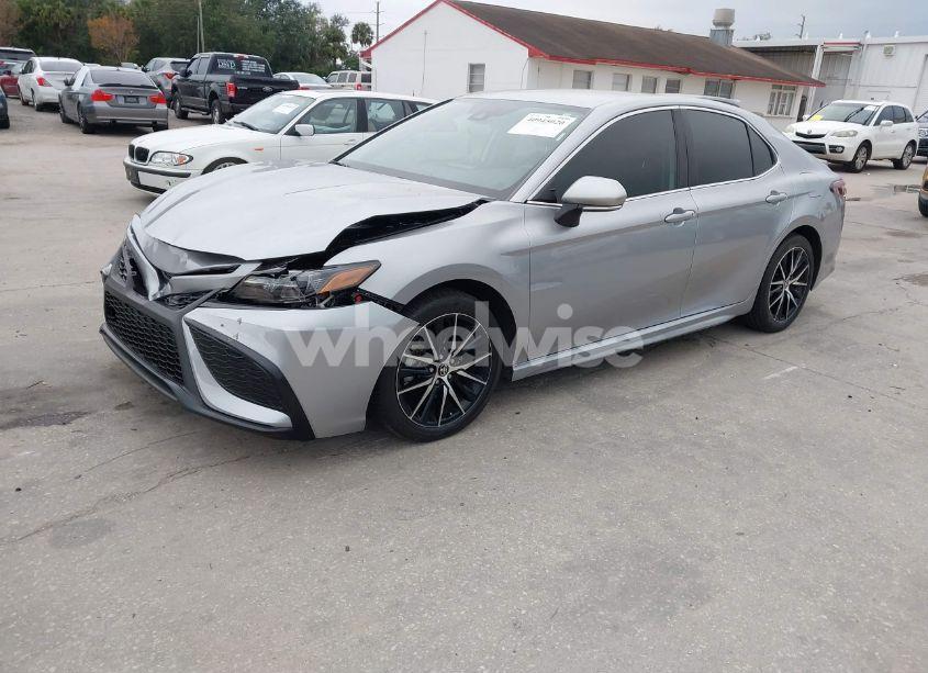 Photo 2 of 2024 Toyota Camry SE (VIN 4T1G11AK9RU883910)