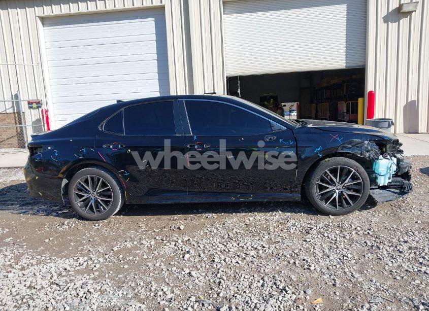 Photo 14 of 2024 Toyota Camry SE (VIN 4T1G11AK9RU887536)