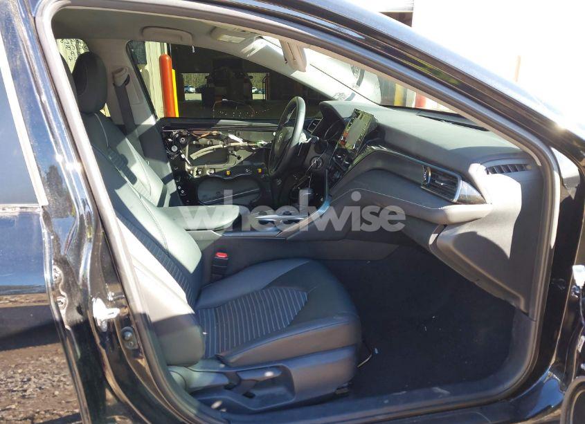 Photo 5 of 2024 Toyota Camry SE (VIN 4T1G11AK9RU887536)