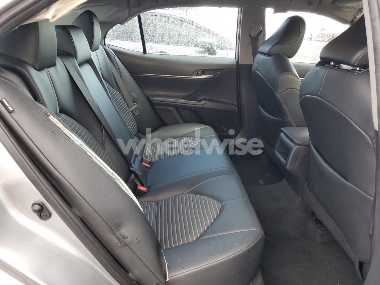 Photo 10 of 2024 TOYOTA CAMRY SE NIGHT SHADE (VIN 4T1G11AK9RU904125)